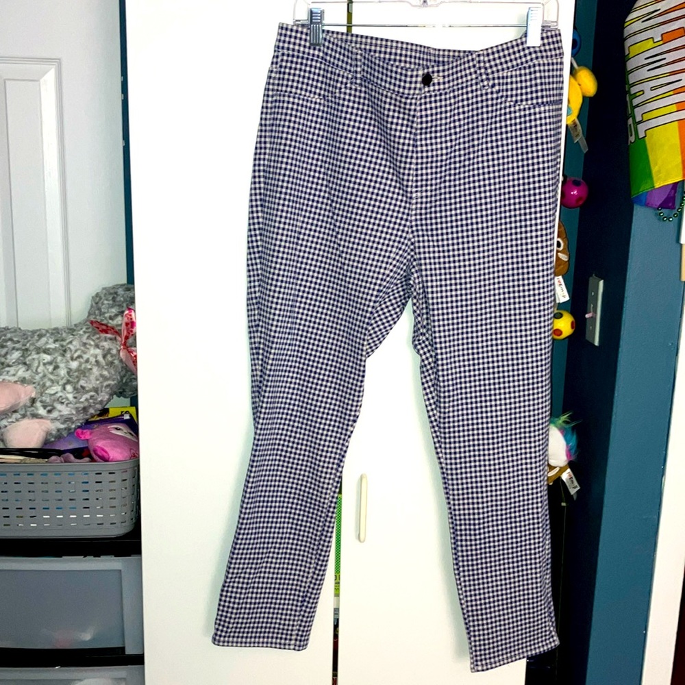 NWOT Size XXL pull up blue and white checkered stretchy pants.